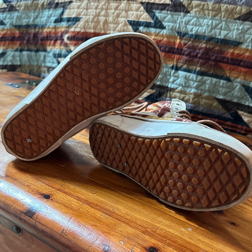 Pendleton by Vans Hi Tops - Picture 7 of 8